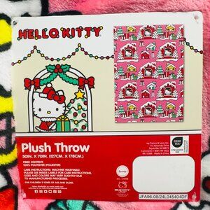 NWT Hello Kitty Plush Throw Blanket Pink 50in.X70in. Christmas Blanket
